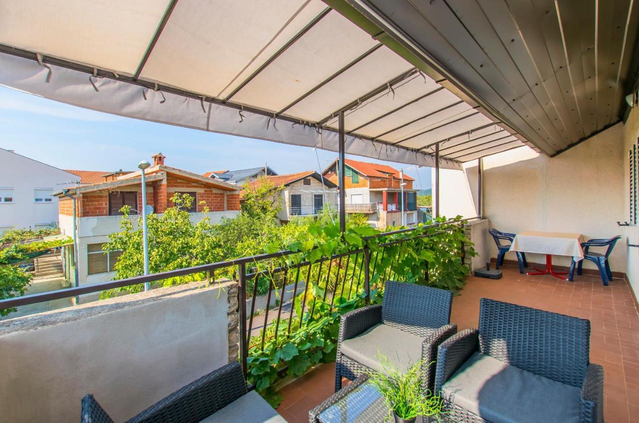 Apartments Andrija Pirovac Extérieur photo