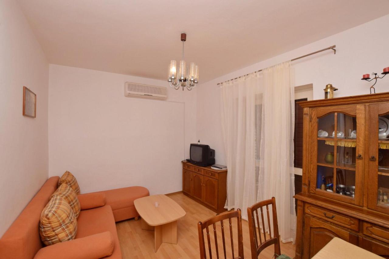 Apartments Andrija Pirovac Extérieur photo