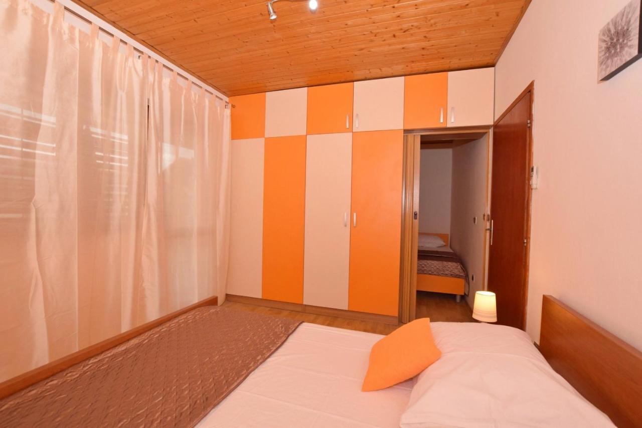 Apartments Andrija Pirovac Extérieur photo